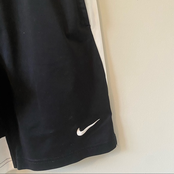 Nike Dri-Fit Shorts - Picture 3 of 7